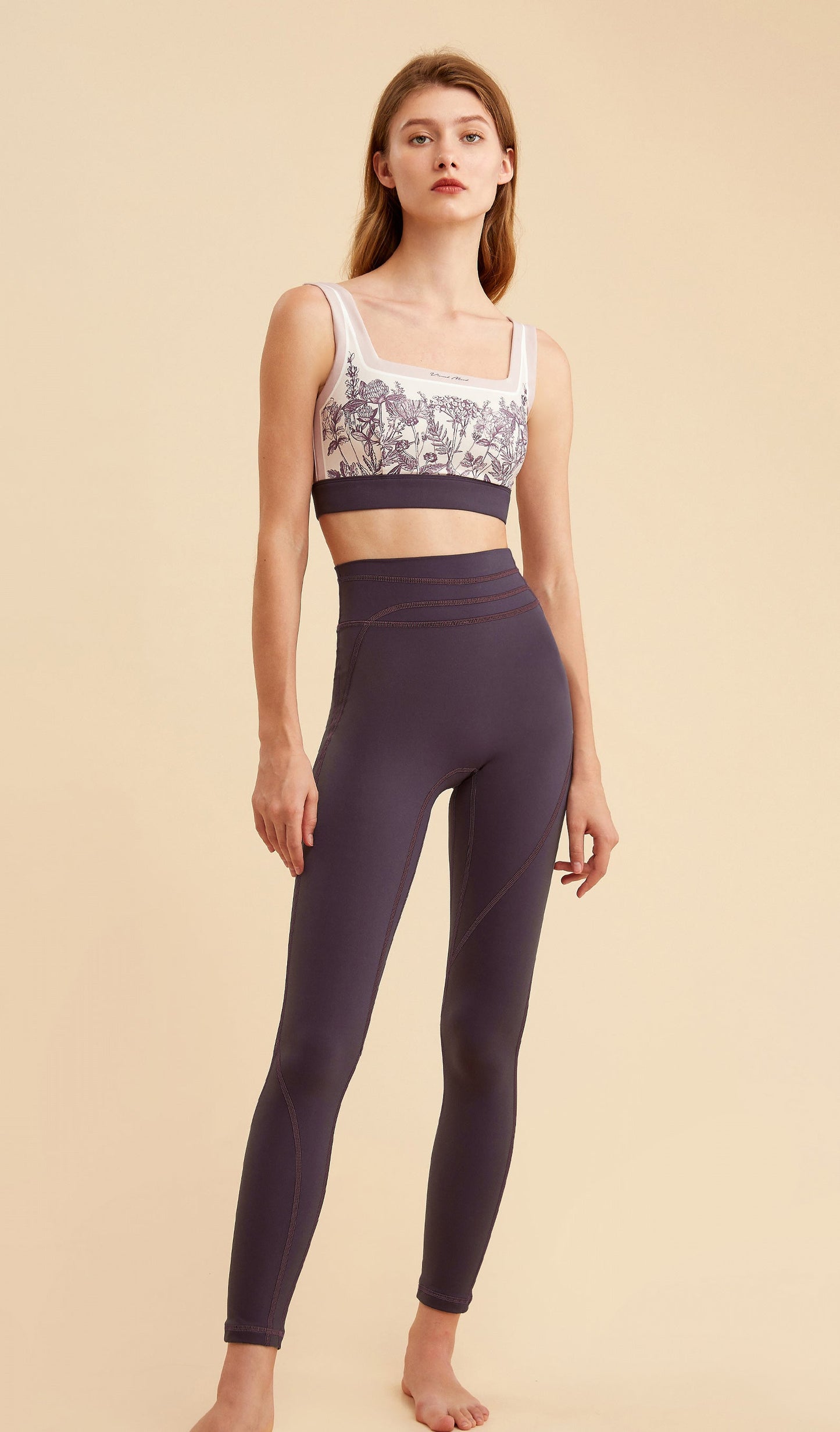 SARAH Square-neck Yoga Bra