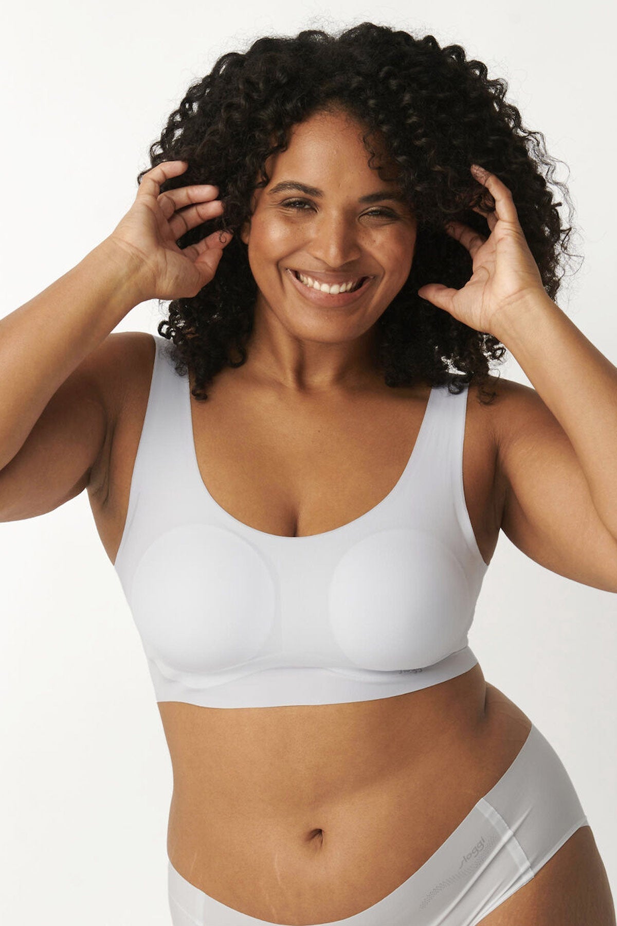 Zero Feel Top in White