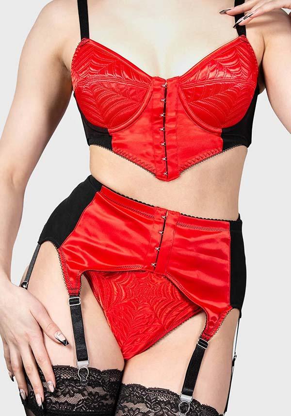 Scarlet Webutant Bullet | BRA